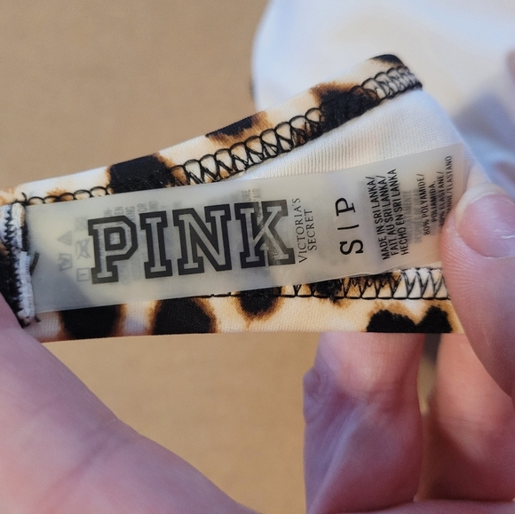 PINK Victoria's Secret Leopard Animal Print Bandeu Bathing Suit Top Size Small - Picture 7 of 8